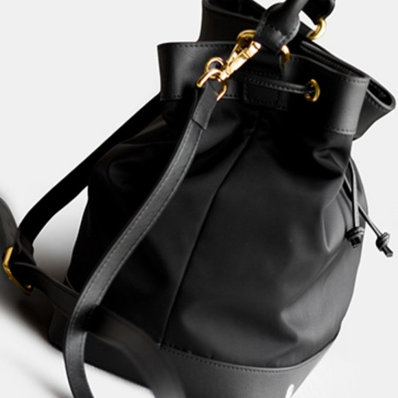 Bucket bag - Picture 3 of 5